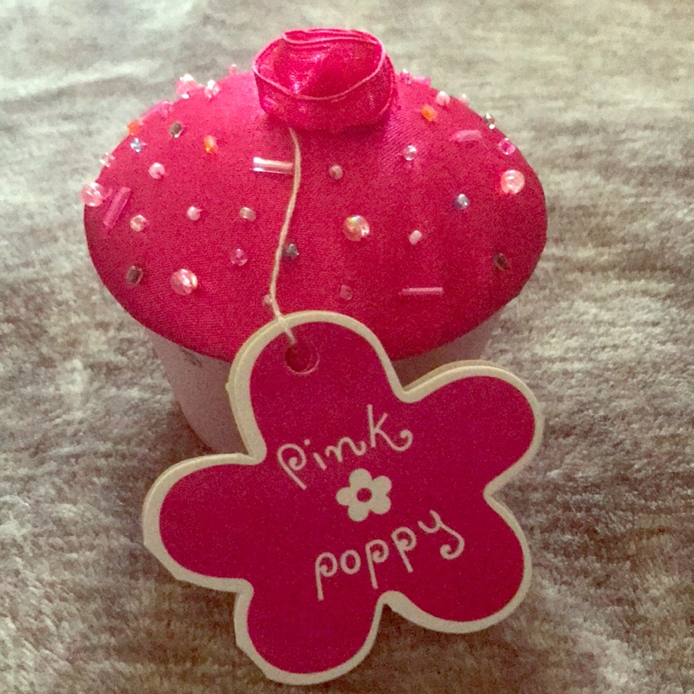 Pink poppy Cupcake accessory box